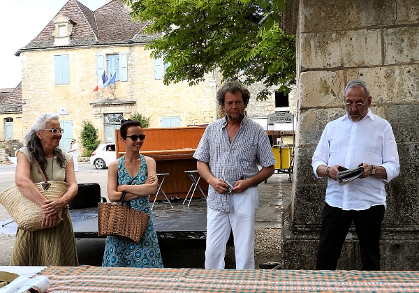 Manifestations culturelles à Domme en Dordogne Périgord
